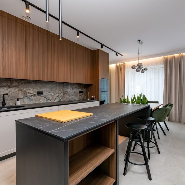 M2 HOME Nieruchomości