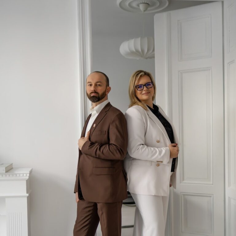 Marzena Krawczyk VillaM.Krawczyk Nieruchomości