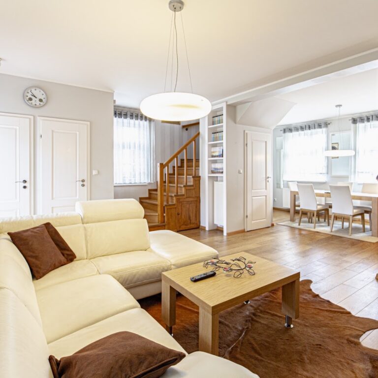 Euro – Rent Nieruchomości