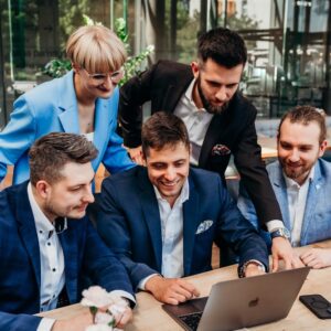 INVEST MIND - Kredyty hipoteczne i firmowe