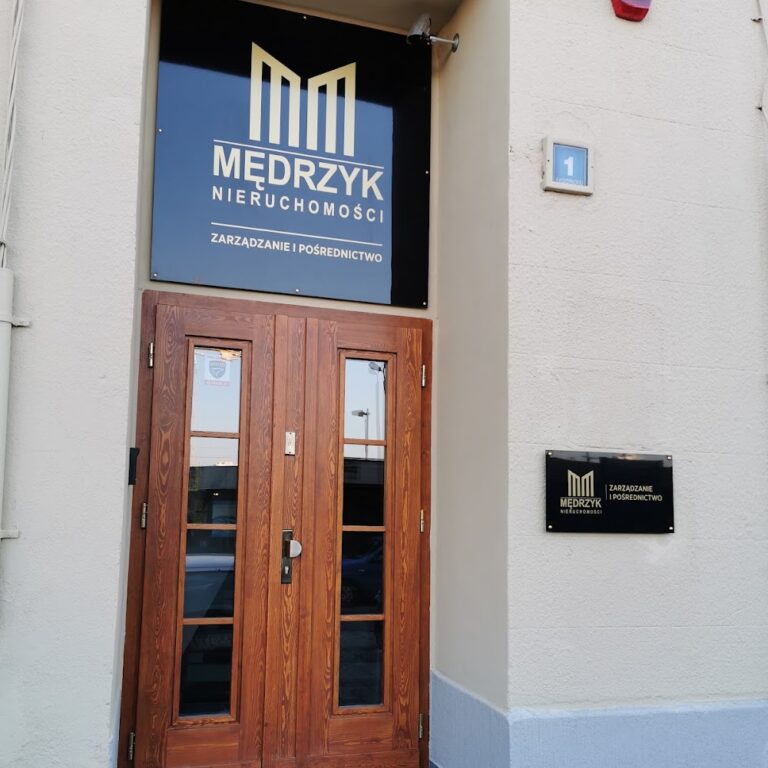 MĘDRZYK NIERUCHOMOŚCI