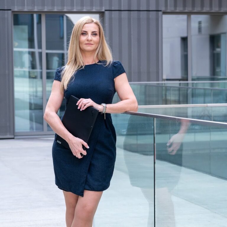 Pani Pośrednik – Aleksandra Stolarska | Licencjonowany Pośrednik Nieruchomości