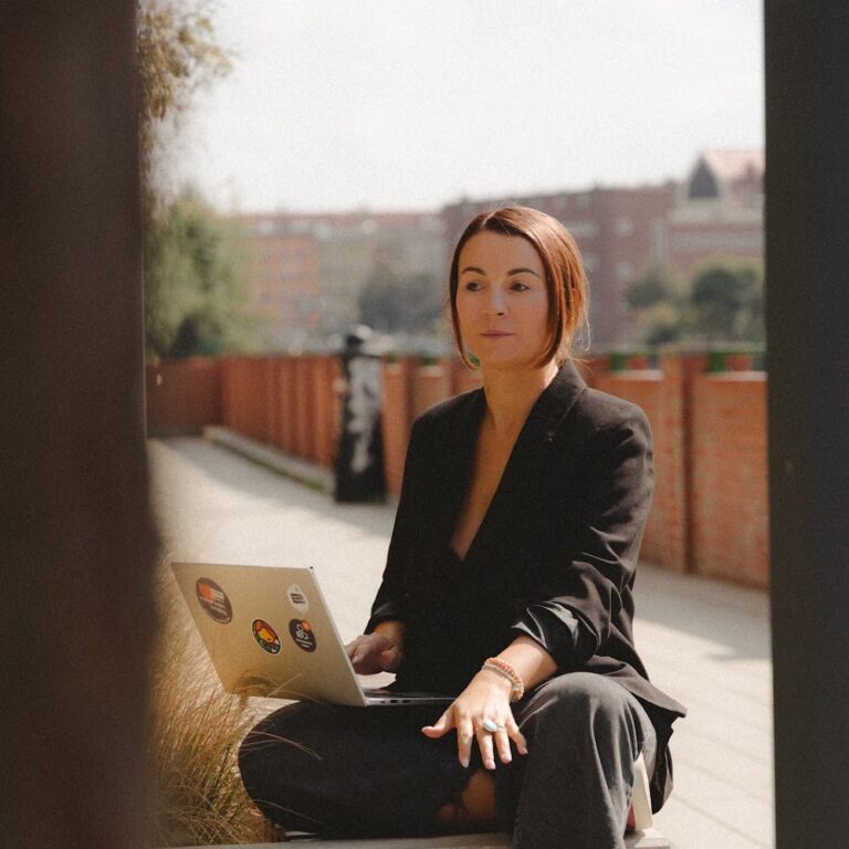 Paulina Rzeszutek-Wąsowicz Agentka Nieruchomości