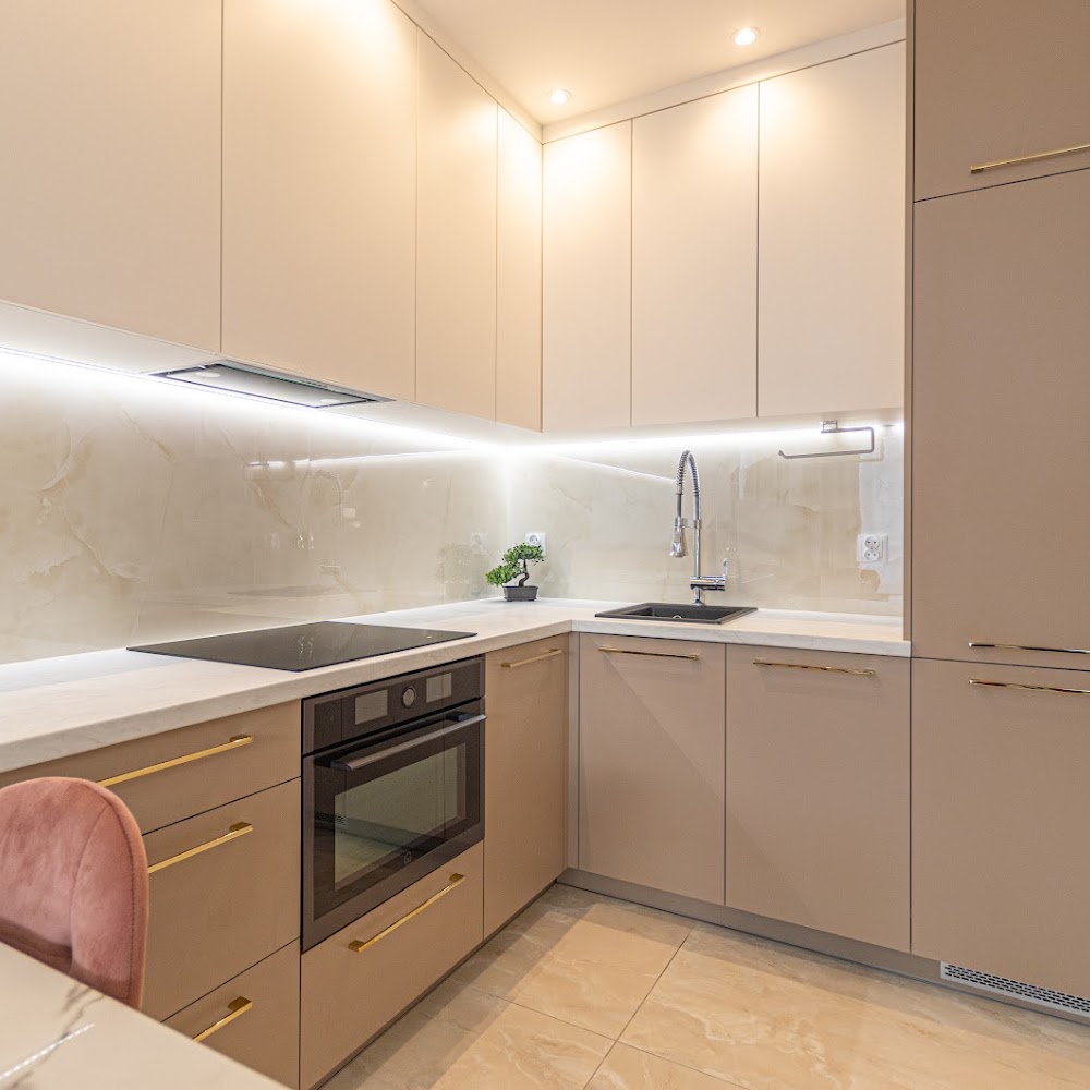 Premium House Radom sp. z.o.o.
